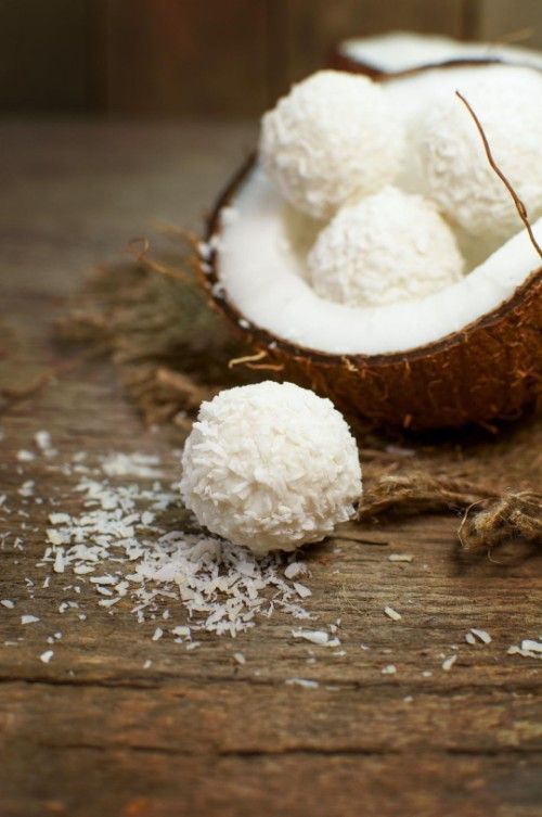 Desiccated coconut