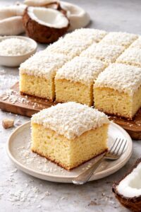 Sponge cake with desiccated coconut