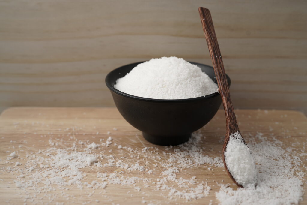 How desiccated coconut is made from fresh coconut kernel